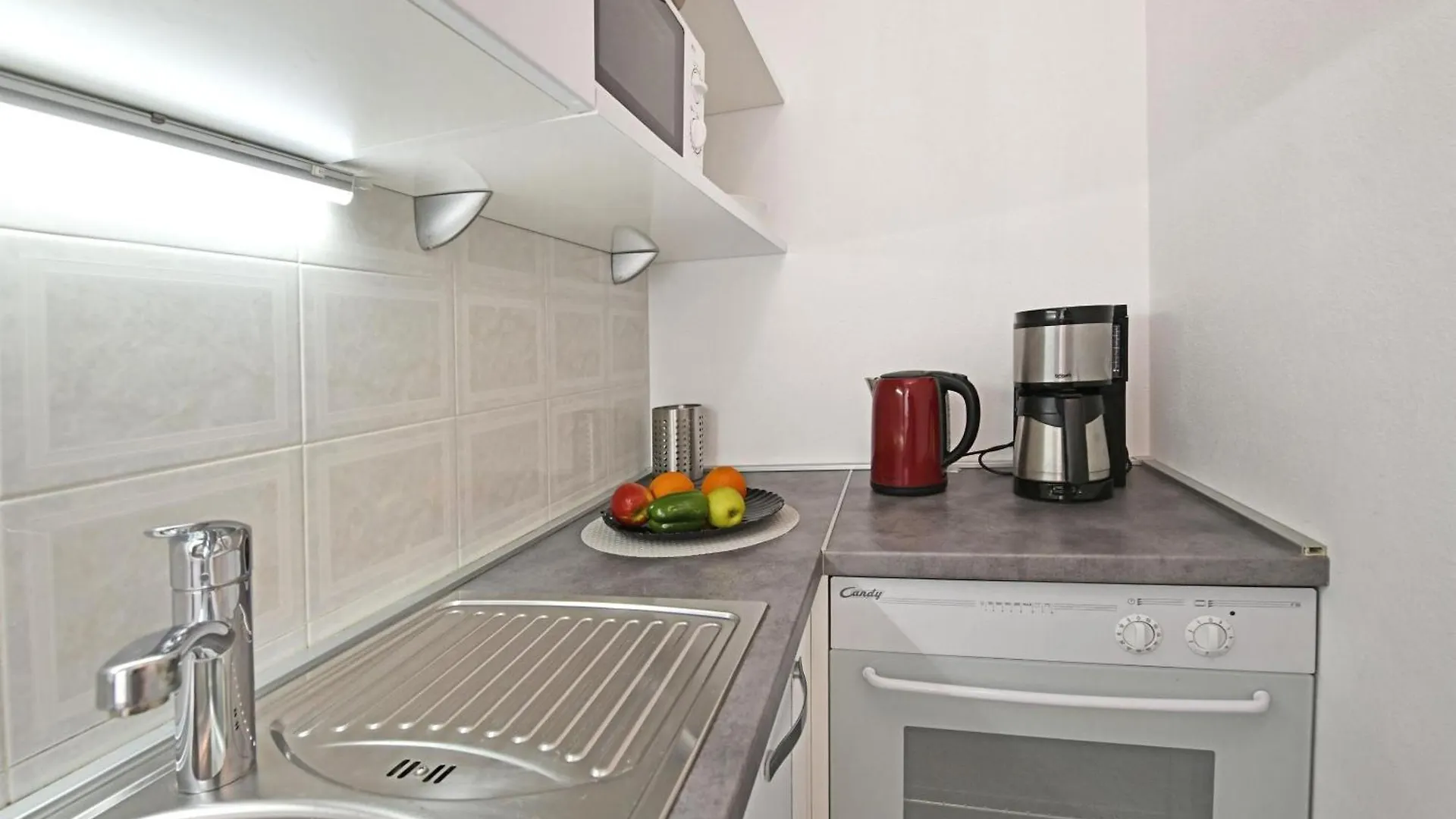 Apartments Gloria Врсар 0*,  Хорватия
